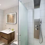 Ruellia Luxury Apartment Kalligoni