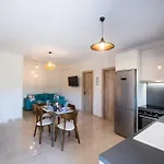 Apartment Ruellia Luxury