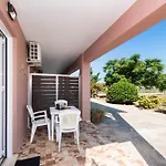 Apartment Ruellia Luxury