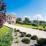Ruellia Luxury Apartment